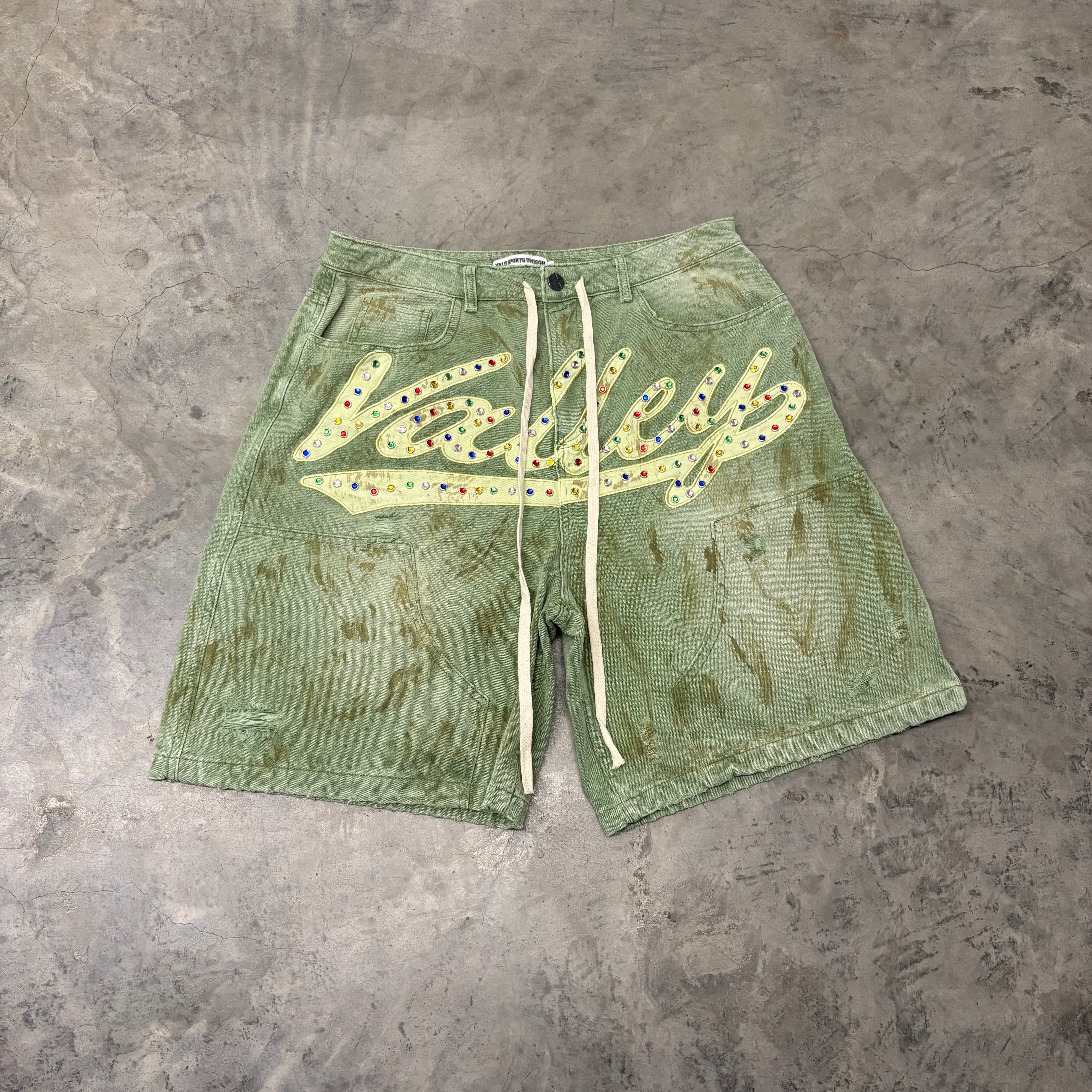 VALE “FOREVER GREEN SKITTLE” JORTS